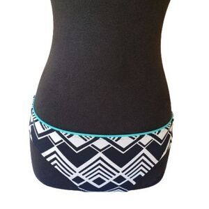 Women's Bikini Swimwear Black White Geometric Print Size 6 NWOT